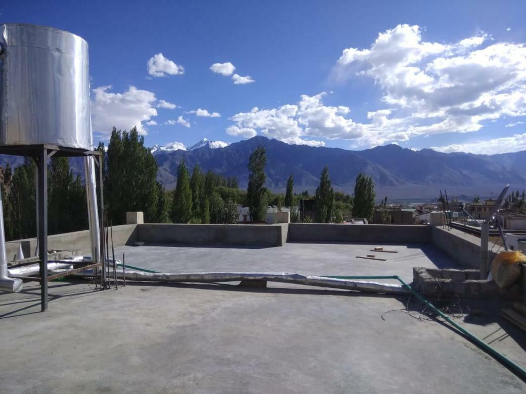 Hitchhikers Hostel Ladakh Leh Exterior foto